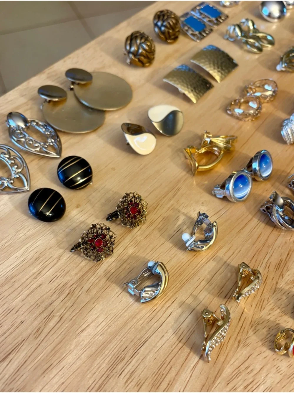 Earring Bundle Clip-On Earrings - Picture 6 of 13